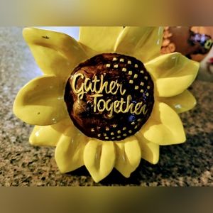 Ceramic Sunflower Gather Together
